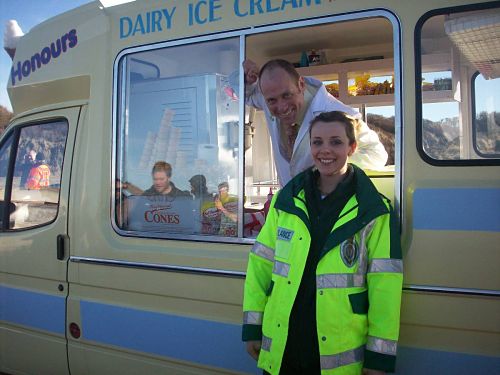 Ice cream van in Tv film Casualty